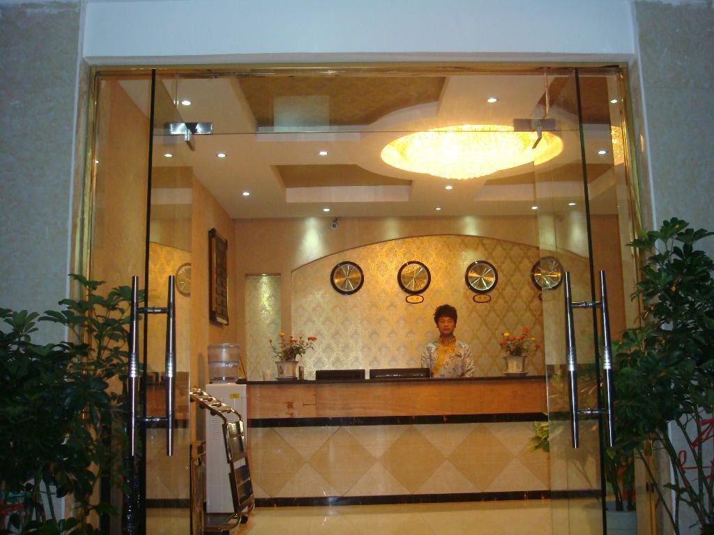 Jiuzhaigou Man Jiang Hong Hotel Bagian luar foto